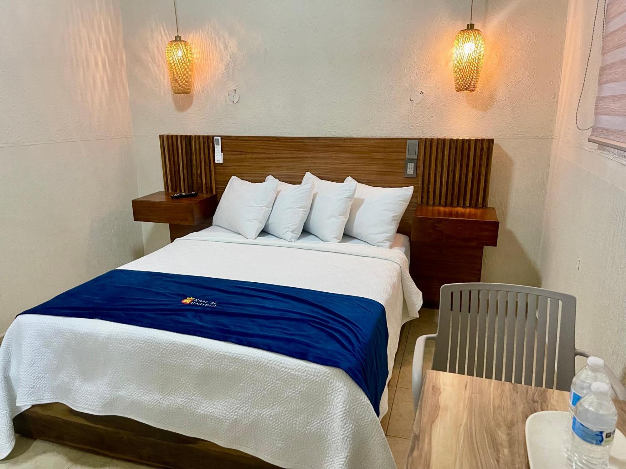 Hotel Real De Castilla Nuovo Гвадалахара Екстер'єр фото