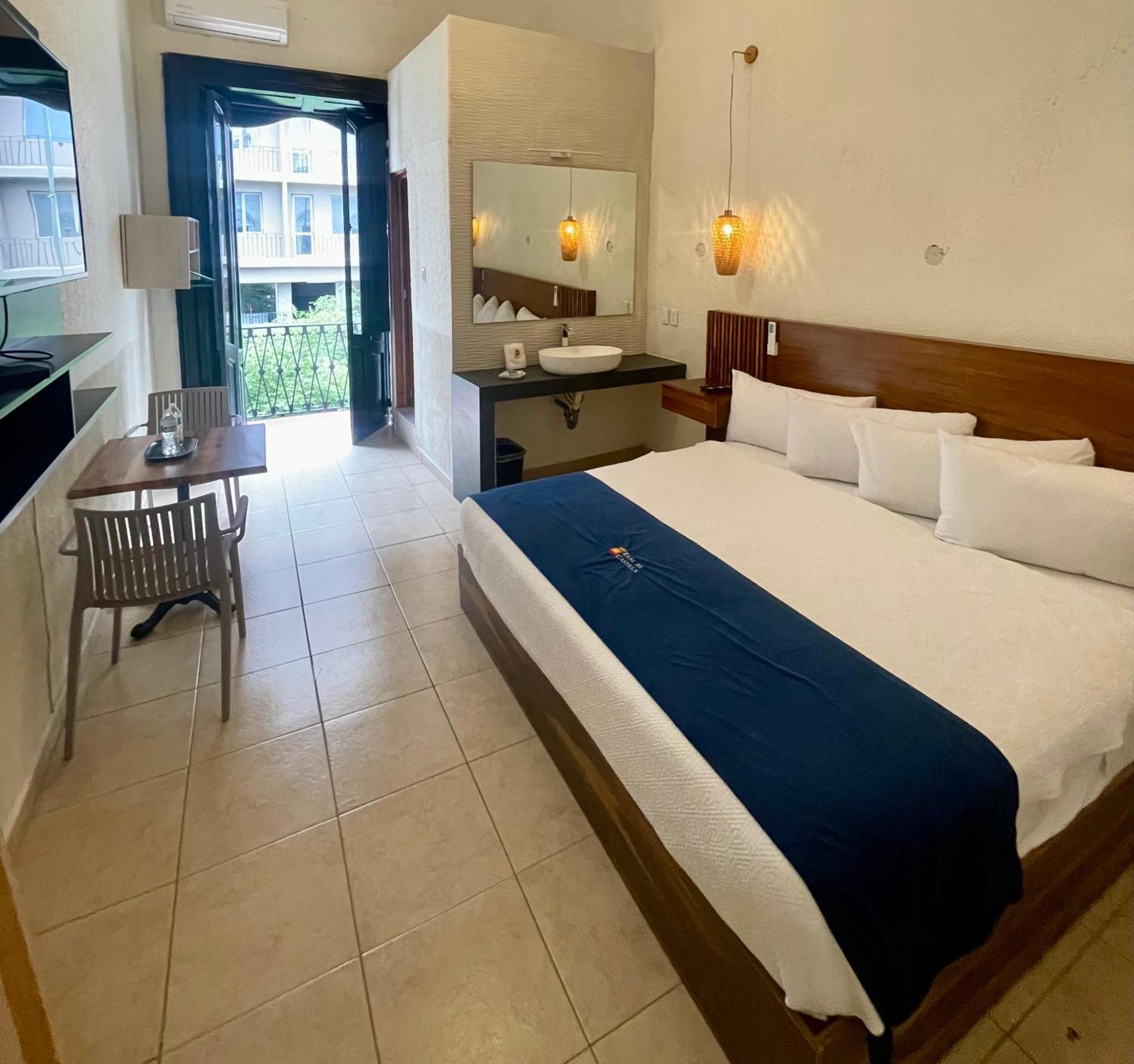 Hotel Real De Castilla Nuovo Гвадалахара Екстер'єр фото