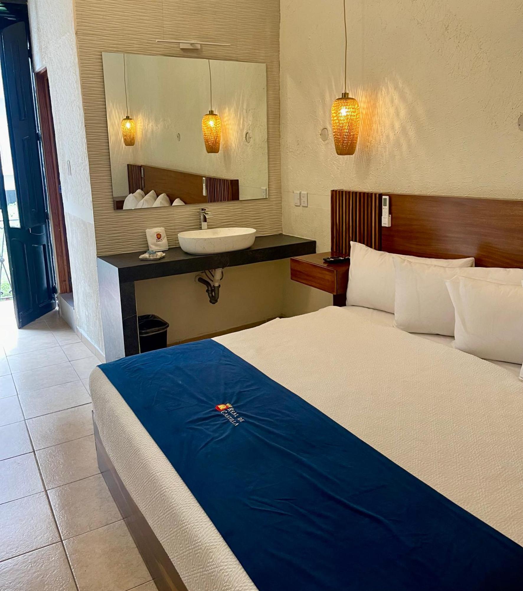 Hotel Real De Castilla Nuovo Гвадалахара Екстер'єр фото